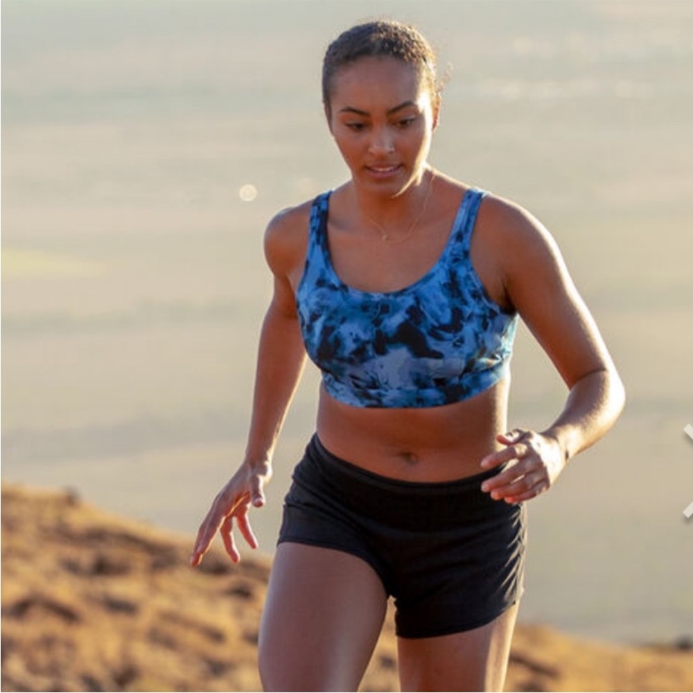 NEW TITLE NINE TECH ATHENA 2.0 SPORTS BRA - 32C - AURORA DEEP TEAL